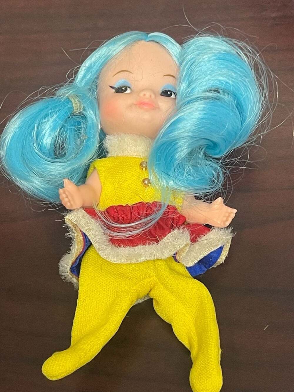 missing legs Vintage 1969 Remco Sally Skater Finger Ding Puppet Doll with Blue H